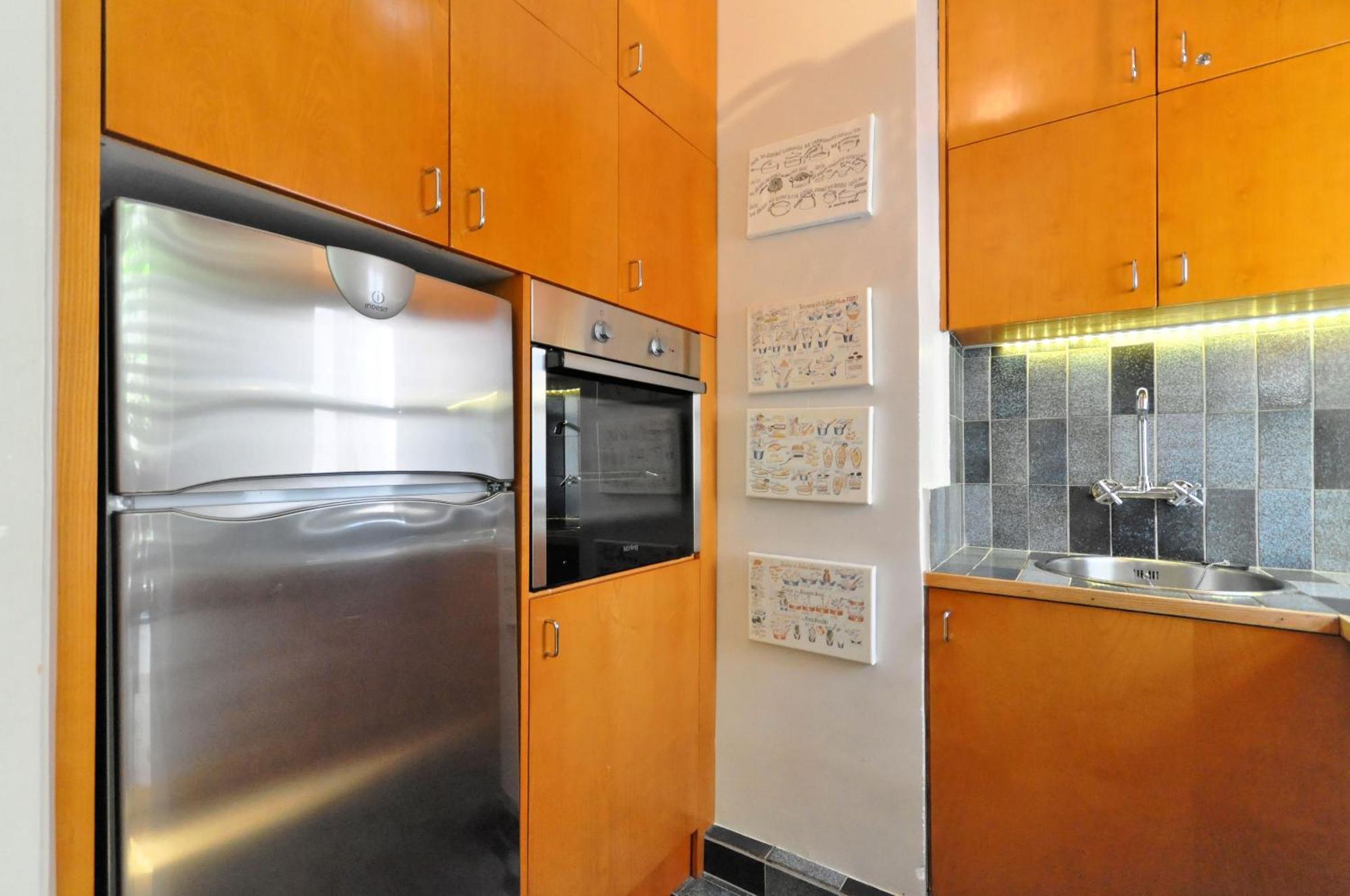 Hidesign Athens Tube Luxury Apt In Kolonaki Экстерьер фото