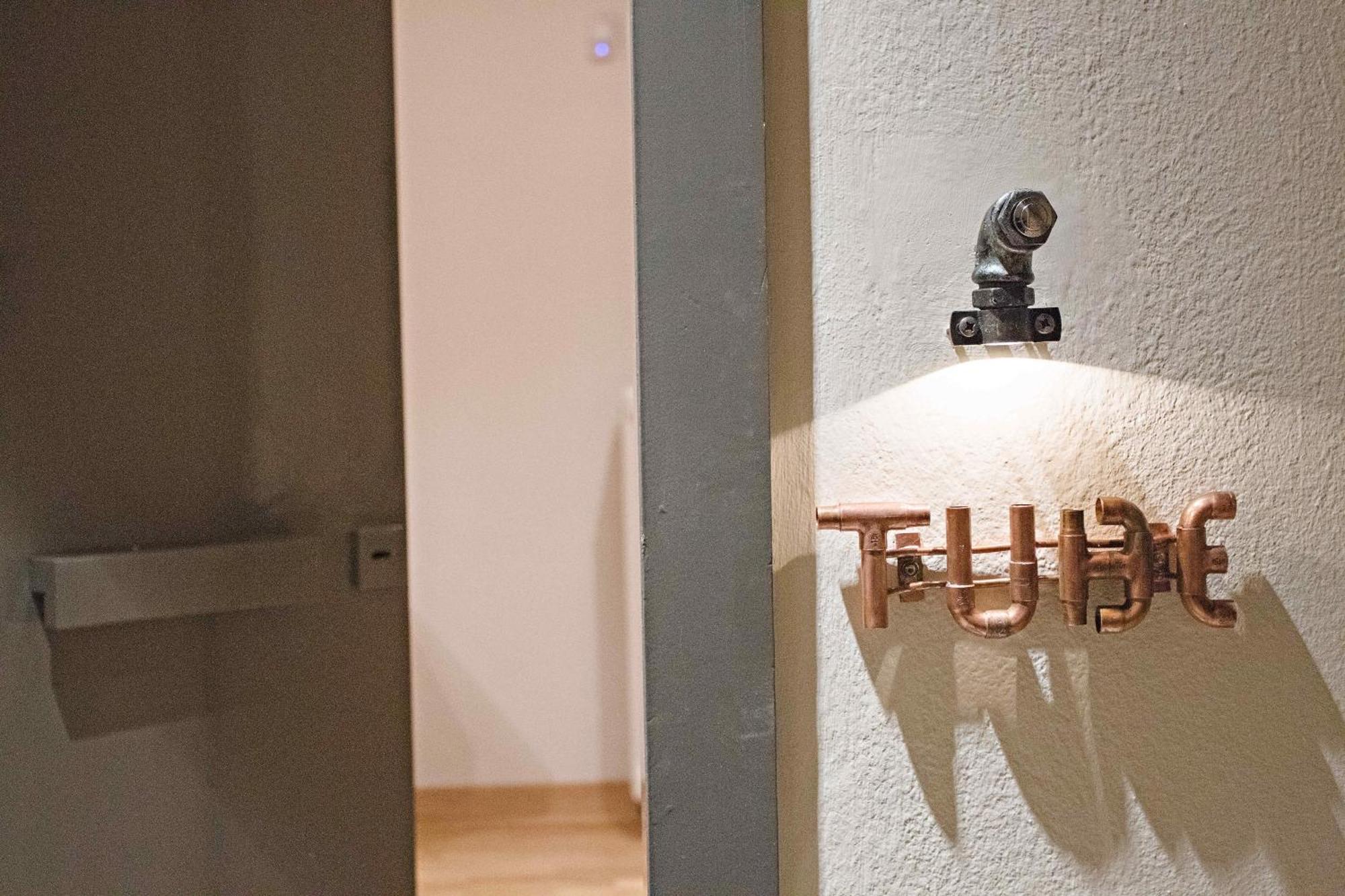 Hidesign Athens Tube Luxury Apt In Kolonaki Экстерьер фото